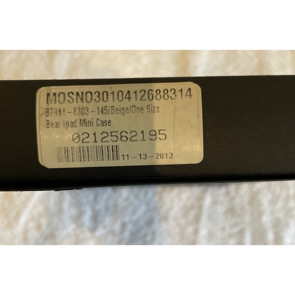 Moschino Teddy Bear iPad Case - Picture 8 of 8